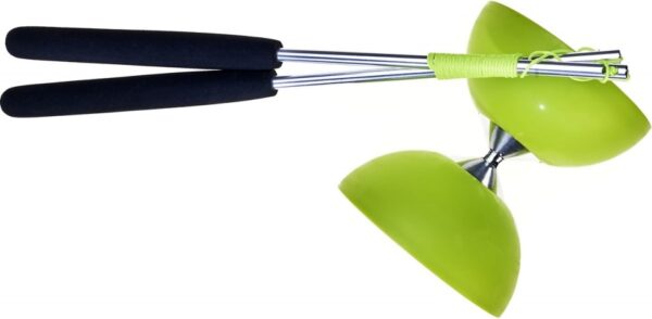 Set Acrobat 105 -  Rubber Diabolo vert – Image 3