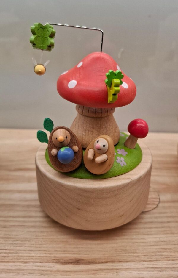 4711717296797-boite-a-musique---champignon