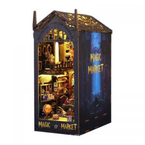 3701625913313-magic-market---book-nook