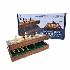 3700183420431-jeu-dechec-pliant-en-bois---30x30-cm